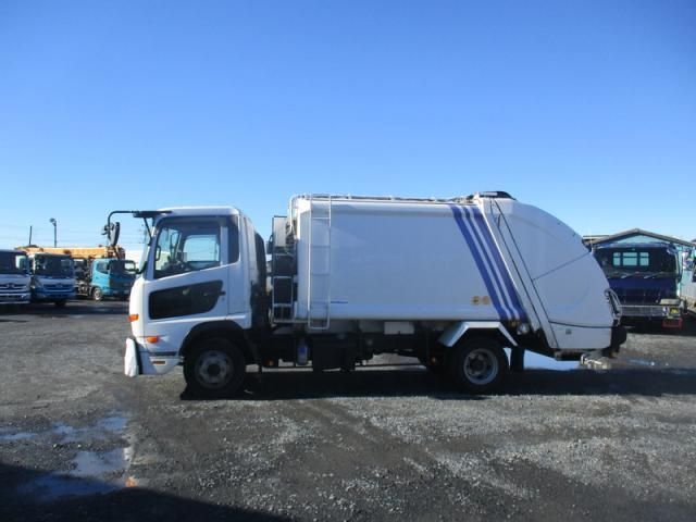 NISSAN DIESEL CONDOR 2015