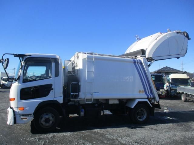 NISSAN DIESEL CONDOR 2015