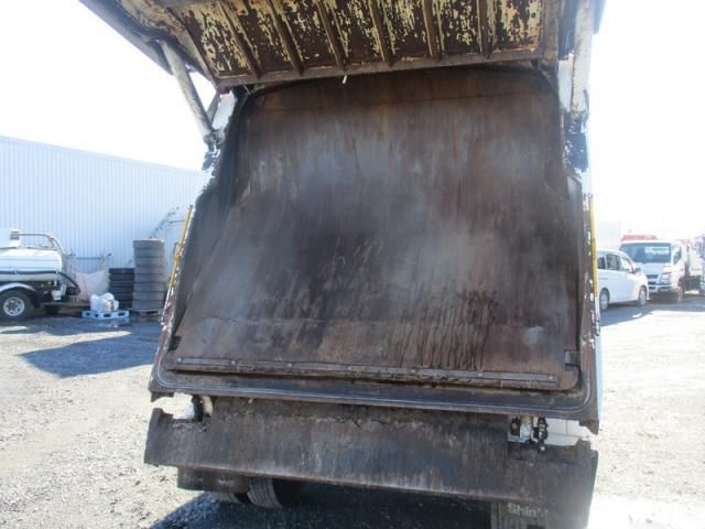 NISSAN DIESEL CONDOR 2015