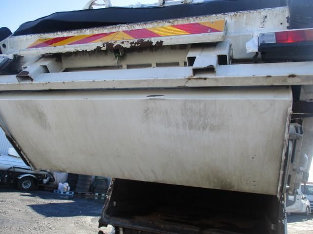 NISSAN DIESEL CONDOR 2015