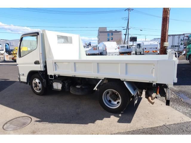 MITSUBISHI CANTER 2021