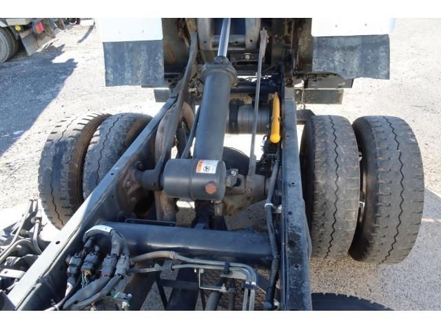 MITSUBISHI CANTER 2021