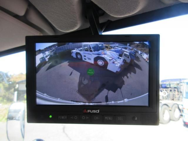 MITSUBISHI CANTER 2025