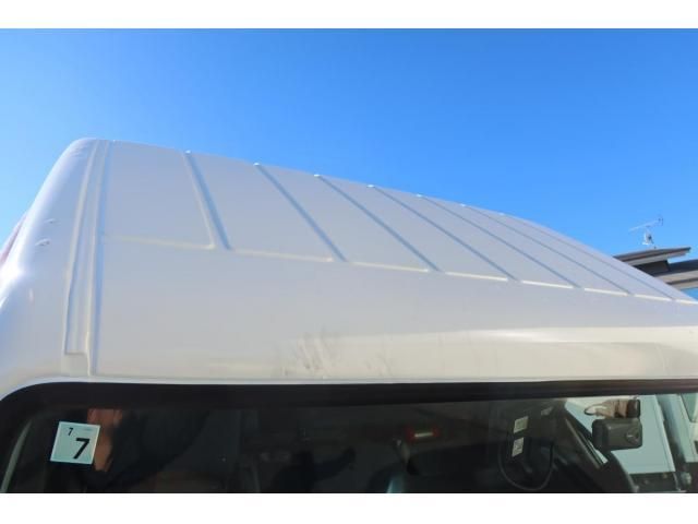 MITSUBISHI CANTER 2016