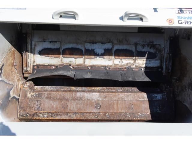 MITSUBISHI CANTER 2016