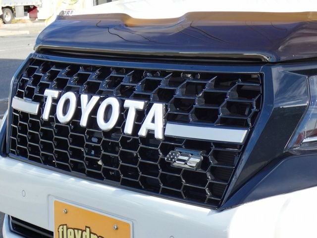 TOYOTA LANDCRUISER PRADO 2021