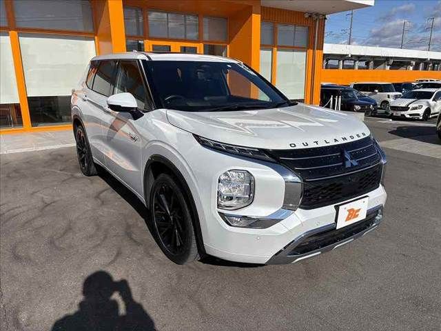 MITSUBISHI OUTLANDER PHEV 2023