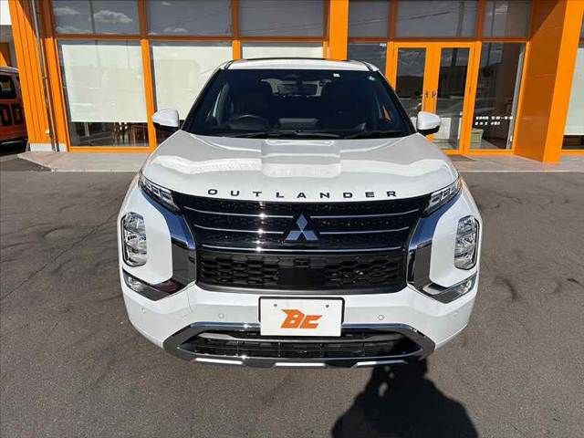 MITSUBISHI OUTLANDER PHEV 2023