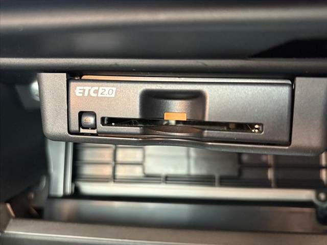 MITSUBISHI OUTLANDER PHEV 2023