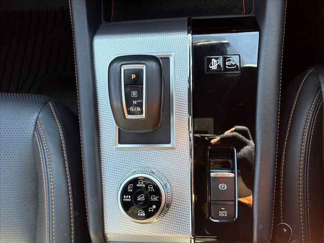 MITSUBISHI OUTLANDER PHEV 2023