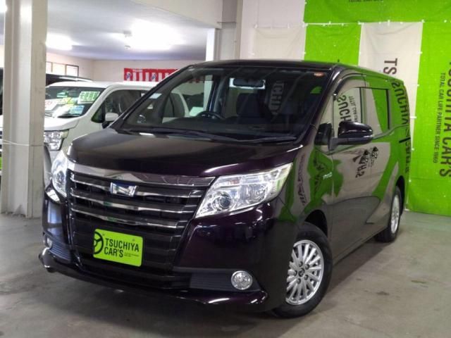 TOYOTA NOAH HYBRID 2014