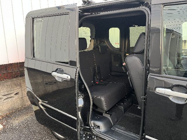 DAIHATSU TANTO CUSTOM 2022