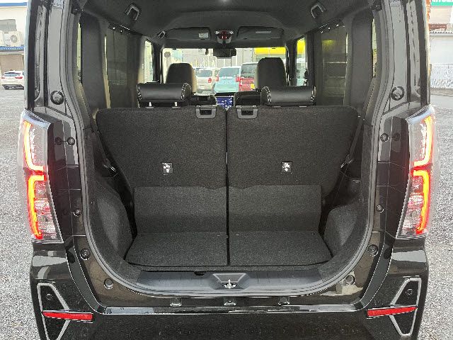 DAIHATSU TANTO CUSTOM 2022