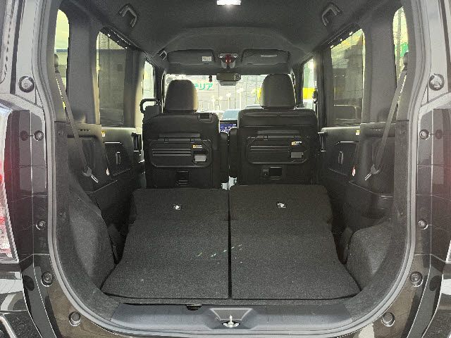 DAIHATSU TANTO CUSTOM 2022