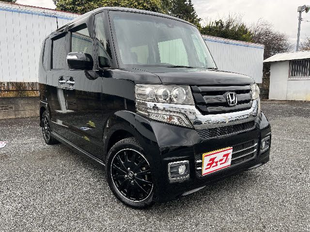 HONDA N BOX CUSTOM 2017