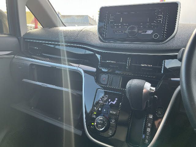 DAIHATSU MOVE CUSTOM 2020