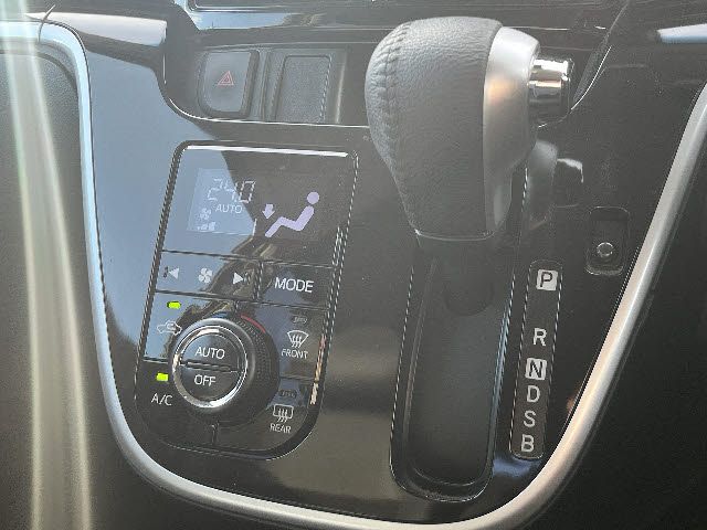 DAIHATSU MOVE CUSTOM 2020