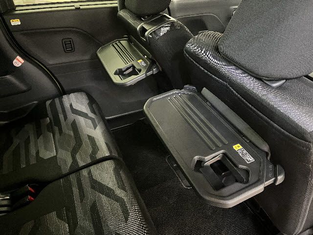 DAIHATSU TANTO FAN CROSS 4WD 2024