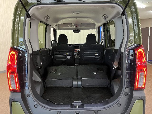 DAIHATSU TANTO FAN CROSS 4WD 2024