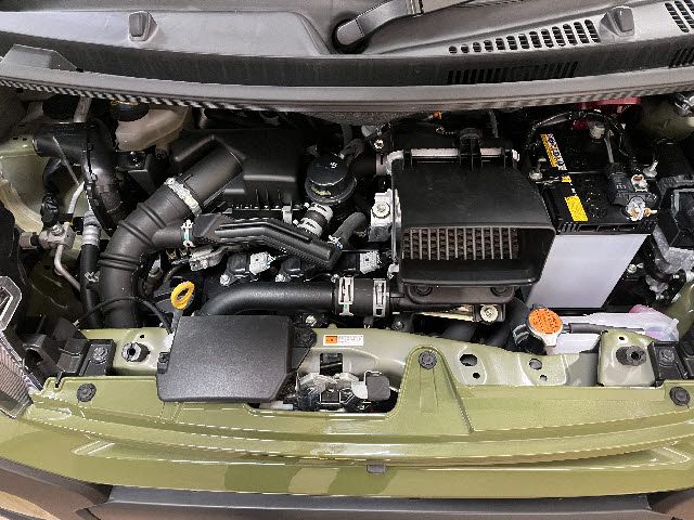 DAIHATSU TANTO FAN CROSS 4WD 2024