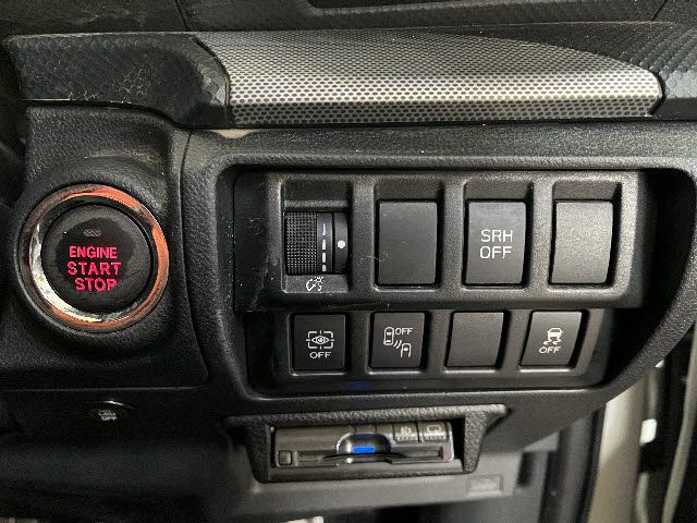 SUBARU FORESTER 2018