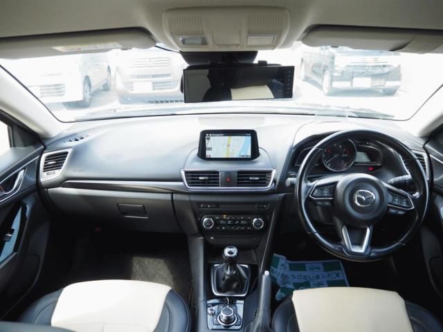 MAZDA AXELA SPORTS 2017