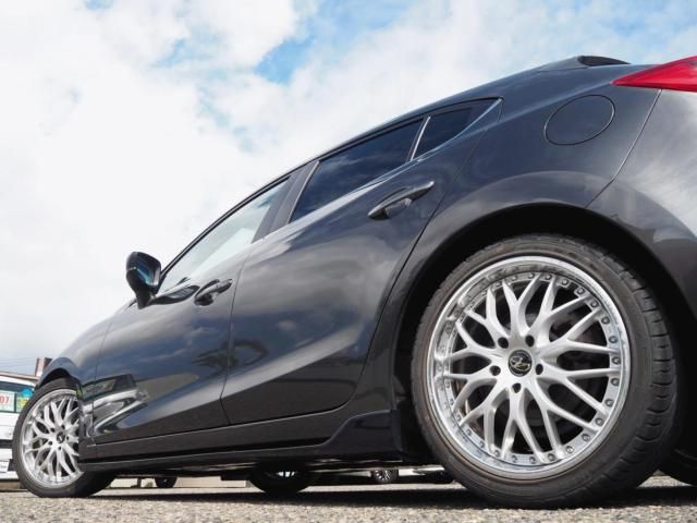 MAZDA AXELA SPORTS 2017