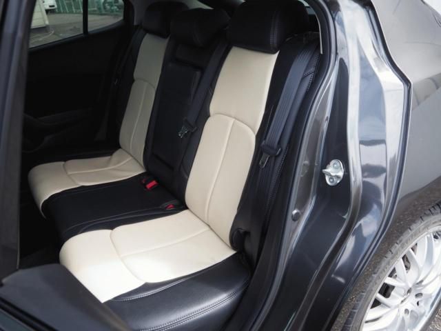 MAZDA AXELA SPORTS 2017