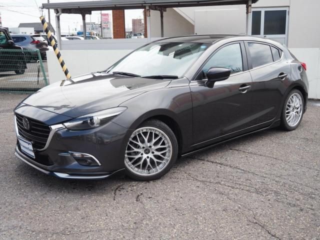 MAZDA AXELA SPORTS 2017