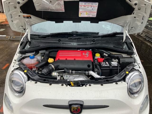 FIAT ABARTH F595C 2025