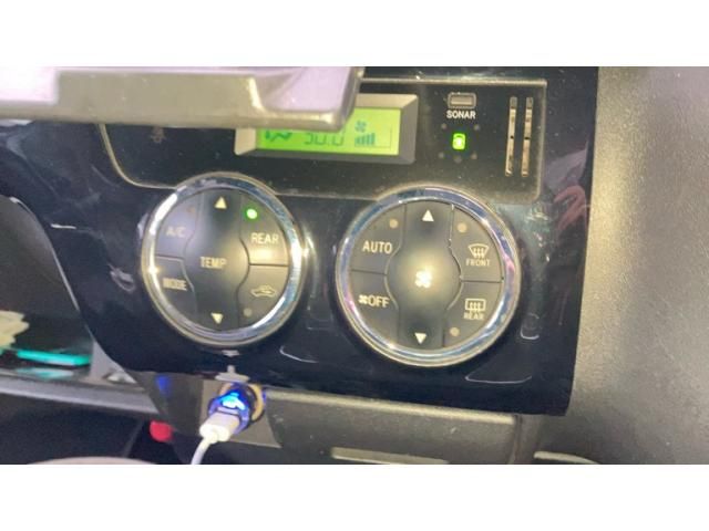 TOYOTA HIACE wagon 4WD 2011