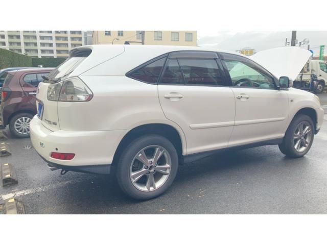 TOYOTA HARRIER HYBRID 2005