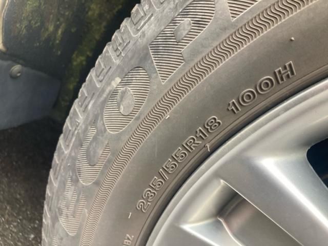 TOYOTA HARRIER HYBRID 2005