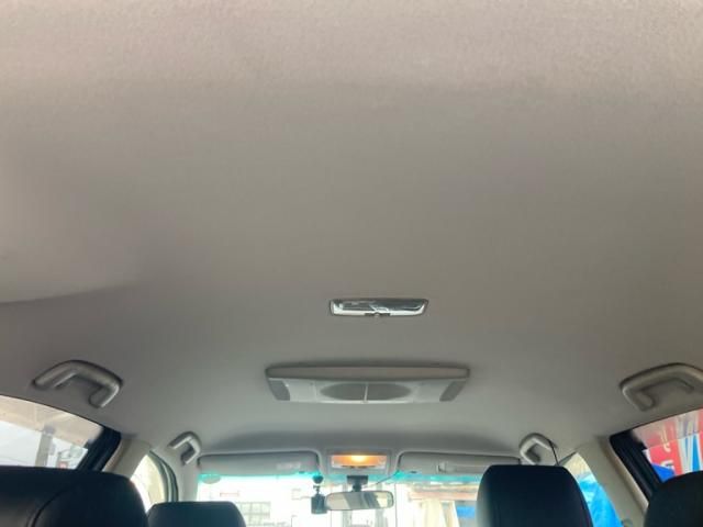 TOYOTA HARRIER HYBRID 2005