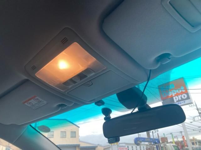 TOYOTA HARRIER HYBRID 2005