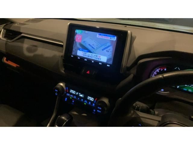 TOYOTA RAV4 4WD 2019