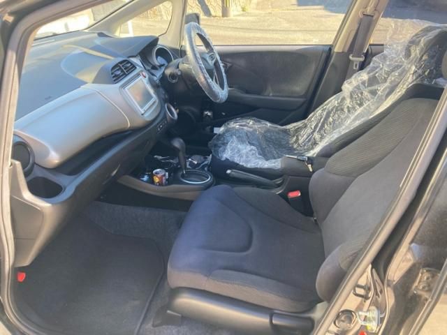 HONDA FIT HYBRID 2011