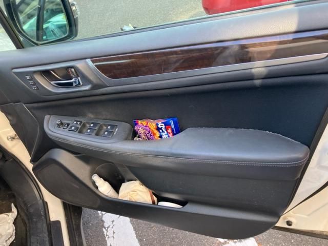 SUBARU LEGACY OUTBACK 2015