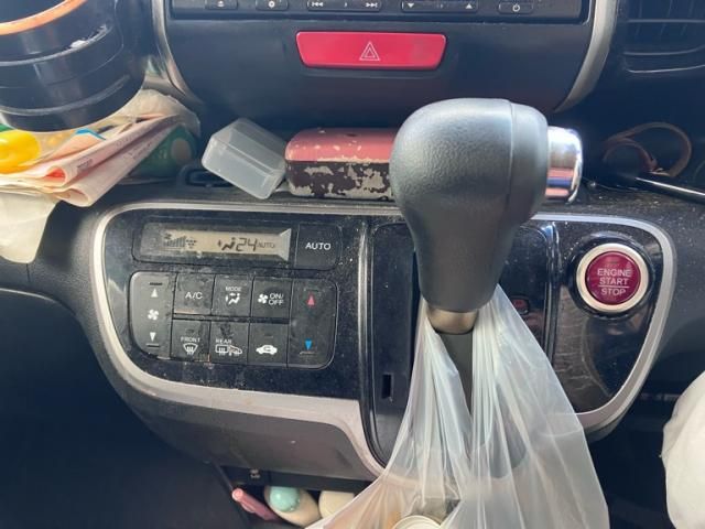 HONDA N BOX CUSTOM 4WD 2015