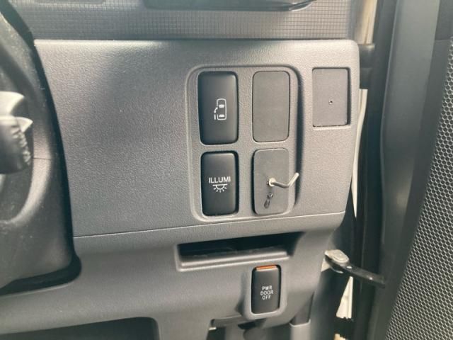 DAIHATSU TANTO CUSTOM 2009