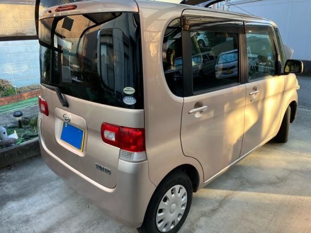 DAIHATSU TANTO 2009