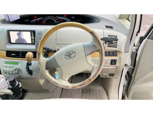 TOYOTA ESTIMA  4WD 2009