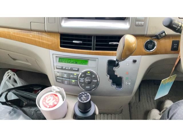 TOYOTA ESTIMA  4WD 2009