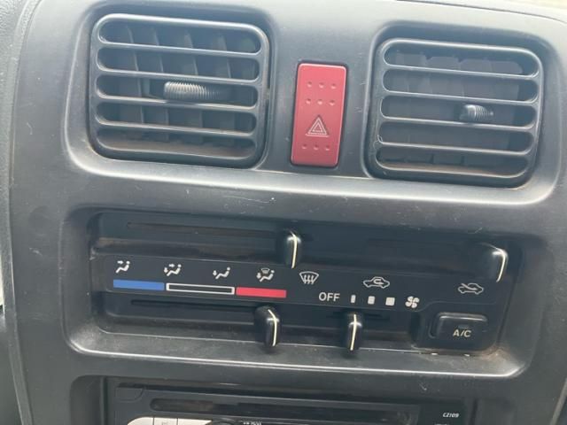 SUZUKI CARRY truck 4WD 2012