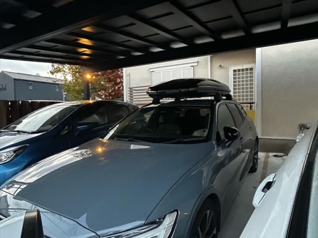 VOLVO VOLVO V60 2023