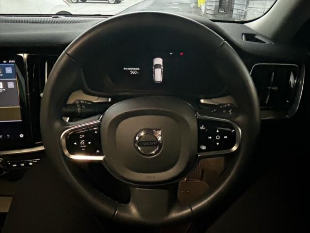 VOLVO VOLVO V60 2023