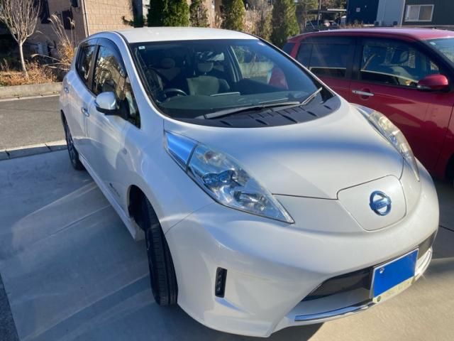NISSAN LEAF 2014