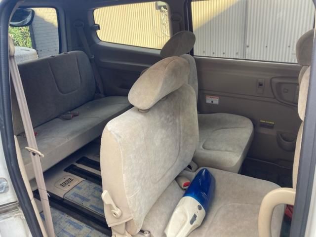 NISSAN SERENA  WG 2002