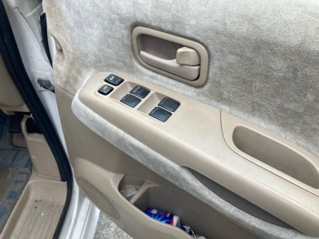 NISSAN SERENA  WG 2002