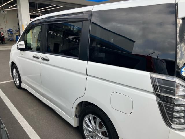 HONDA STEPWAGON SPADA 2014